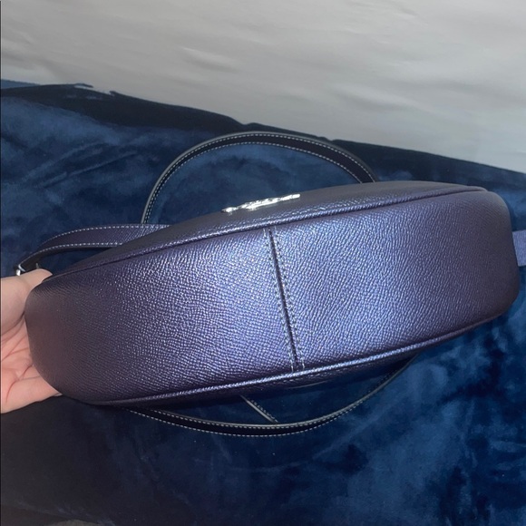 NWT Coach ‘Aria’ Metallic Signature Shoulder Bag/Crossbody - Picture 4 of 11